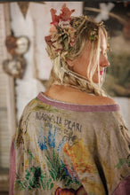 Magnolia Pearl Dama Dama Hermosa Sweatshirt 2258
