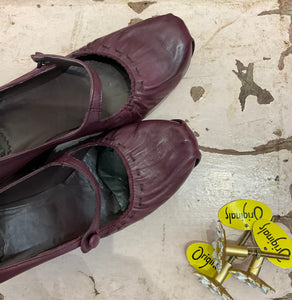 Preloved Ixos, Strappy Wedged Maroon Shoes