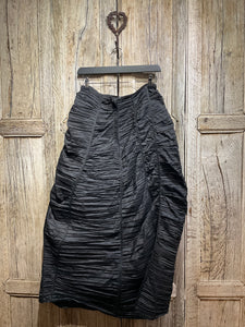 Preloved ANNETTE GORTZ Crinkle Effect Skirt