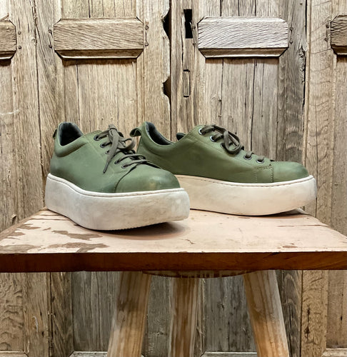 Preloved SPENCO Green Leather Sneakers