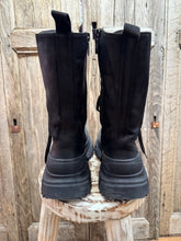 Preloved Lofina Black Leather Boots