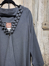 Preloved Out of Xile Navy & Grey Dogtooth Check Jacket