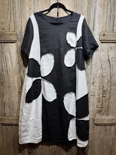 Grizas Black & White Appliqué Linen Dress 91830-L532  SS26
