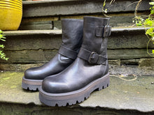 Lofina Vacchetta Nero Leather Boots 8525