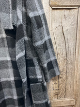 Preloved (NO LABEL) Edge to Edge Black & Grey Check Coat