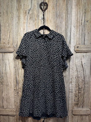 Preloved Essentiel Antwerp Black & White Star Dress