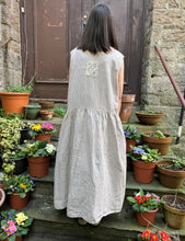 JLS Puffy Pocket Sleeveless Dress D18