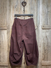 Preloved RUNDHOLZ Burgundy and Black Trousers