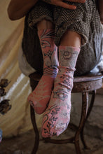Magnolia Pearl Moxie Floral MP Socks 141