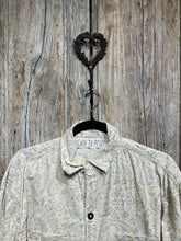 Preloved Magnolia Pearl Grey/Cream Paisley Shirt