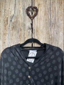 Preloved SAHARA Batwing Jersey Top with Spot Detailing