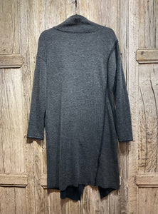 Preloved LINGZIJIA Black Knit Textured Tunic