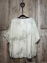 Preloved Oska Pale Green Print Top Modal Mix