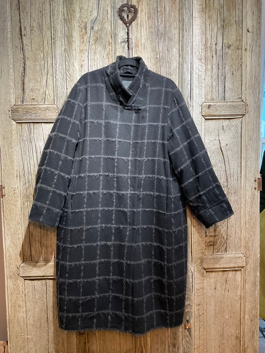 Preloved Oska Long Black and Grey Check Coat