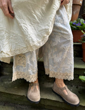 JLS Lace Edged Striped Bloomers D24