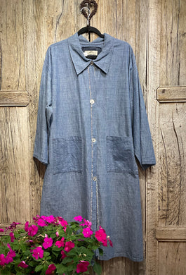 Preloved *SAMPLE* CALM AMONGST THE CHAOS Chambray Denim Coat