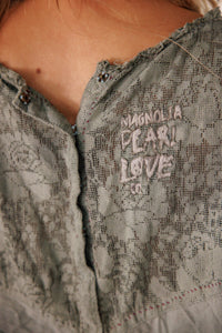 Magnolia Pearl Crochet Jodi Blouse 2320