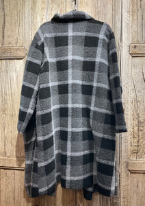 Preloved (NO LABEL) Edge to Edge Black & Grey Check Coat