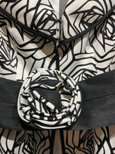 Preloved Sonia Peña Cream/Black Coat