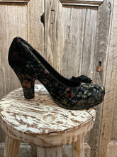 Preloved Ruby Shoo Velvet Shoe