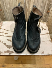 Preloved Zip Detail Leather Boots