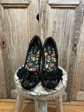 Preloved Ruby Shoo Velvet Shoe