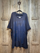 Preloved RUNDHOLZ Navy Oversized Teeshirt