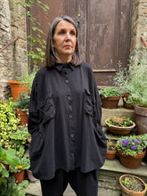 Sort Aarhus Black Shirt SA2201 AW26