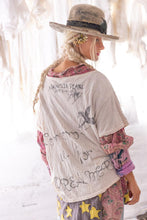 Preloved Magnolia Pearl Moonlight Skate Renaissance Tee 2146