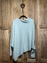 Preloved ERIKA Pale Blue Off-the-Shoulder Jumper