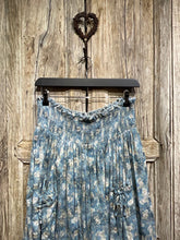 Preloved EWA I WALLA Blue Floral Skirt