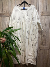 Preloved OFFICINAE White Cotton Dress with Delicate Print