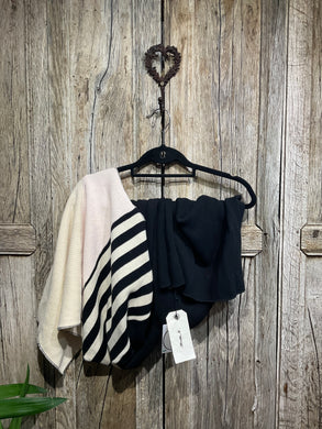 Preloved MAMA B Black & White Scarf