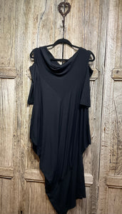 Preloved XENIA Black Top