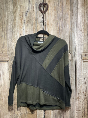Preloved NAYA Black and Green Ribbed Top