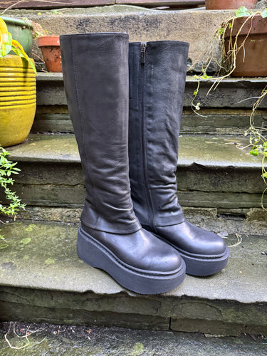 Lofina Leather Boots