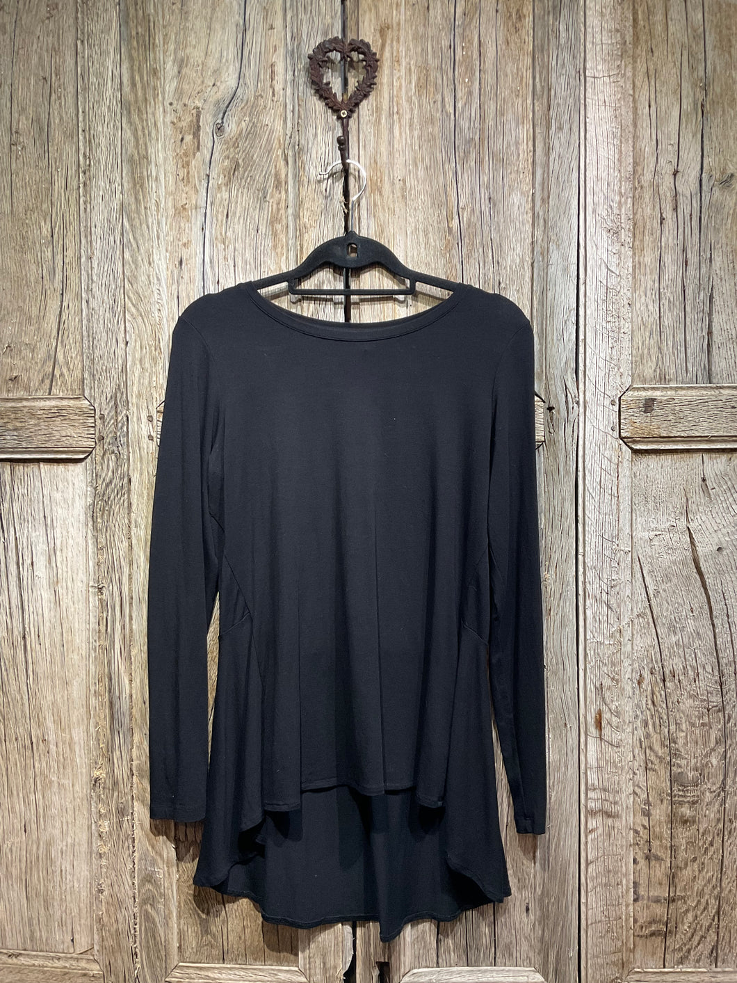 Preloved NAYA Black Jersey Tee - Longer at back
