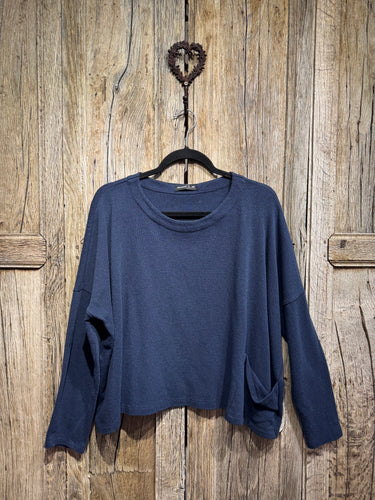 Preloved Mes Soeurs Et Moi Navy Crop Jumper