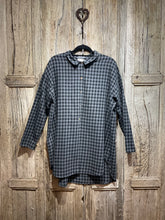 Preloved Neirami Black and Grey Check Shirt