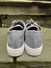 Natural World Eco Gris Enz Pumps 623