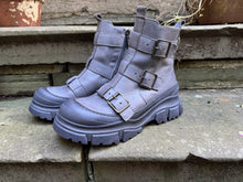 Lofina Gasoline Inky Blue Boots 8260 EU37