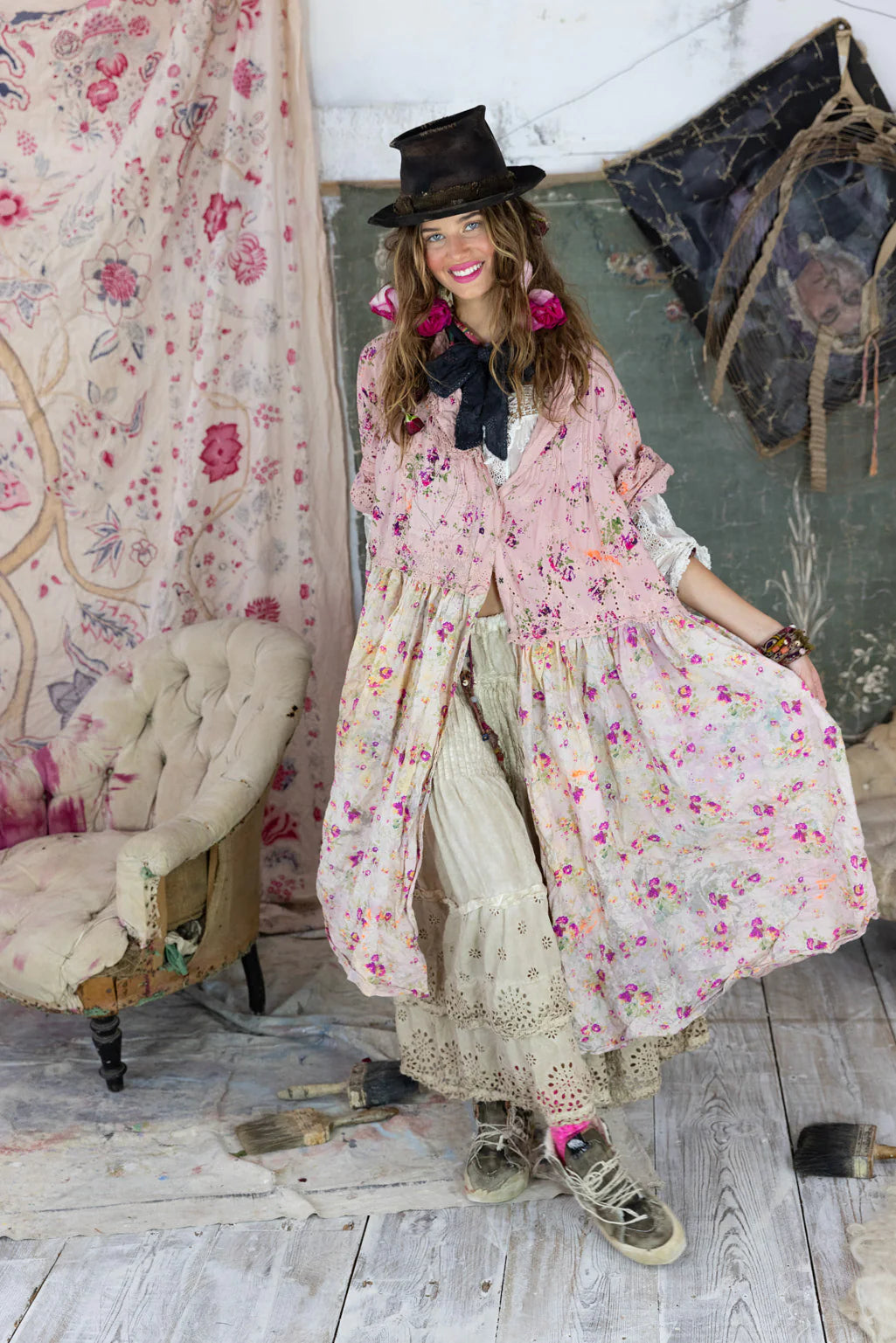 Magnolia Pearl Pressed Flowers Vinney Painters Dress 1004