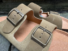Natural World Eco Kaki Sliders 722
