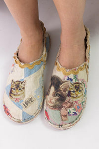 Preloved Magnolia Pearl Kitty Quilt Shoes Size 40 - RARE!!!!