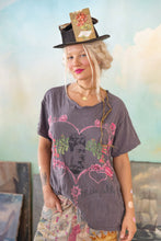 Magnolia Pearl Corazon Luminoso Tee 2257