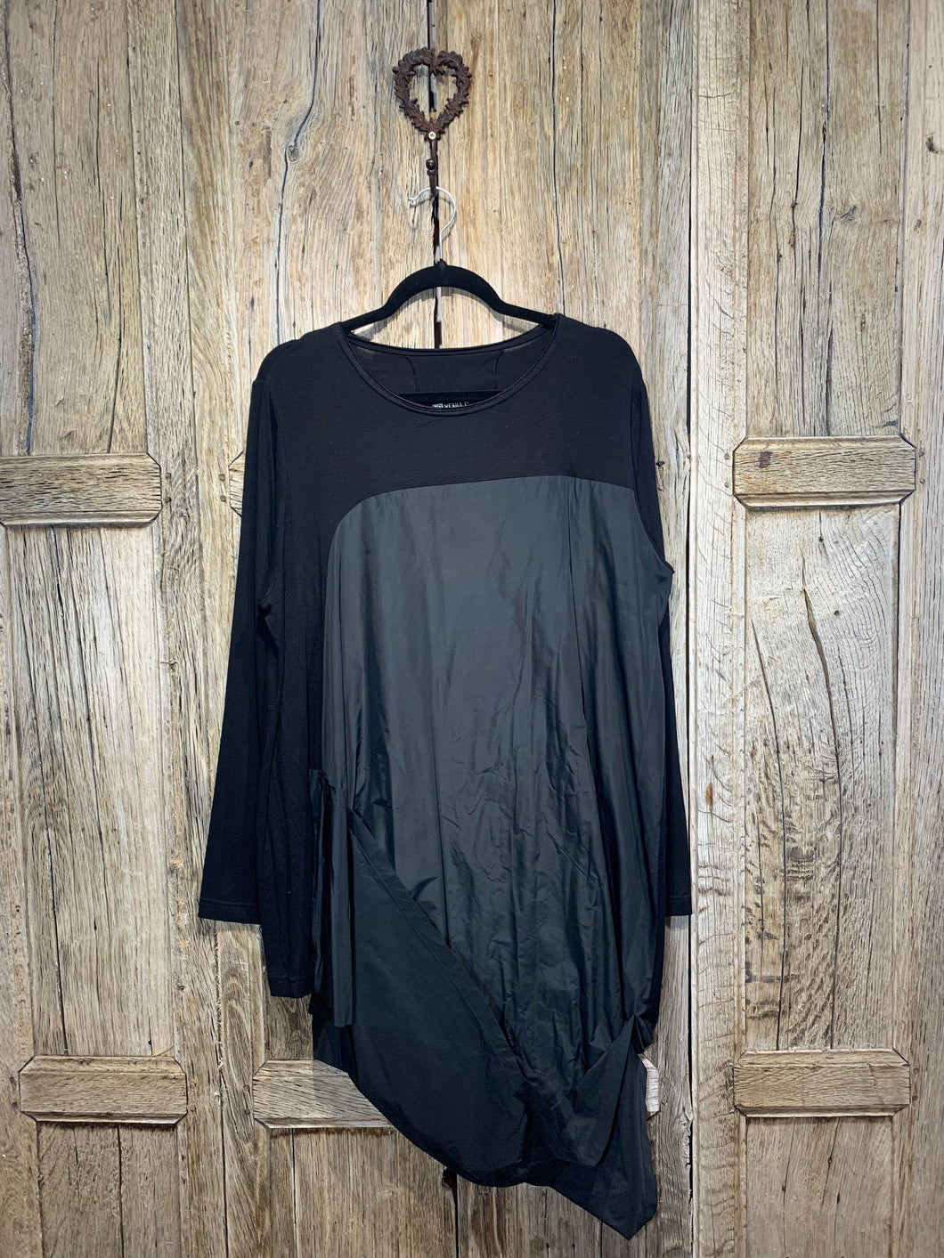 Preloved Xenia Black Tunic Dress