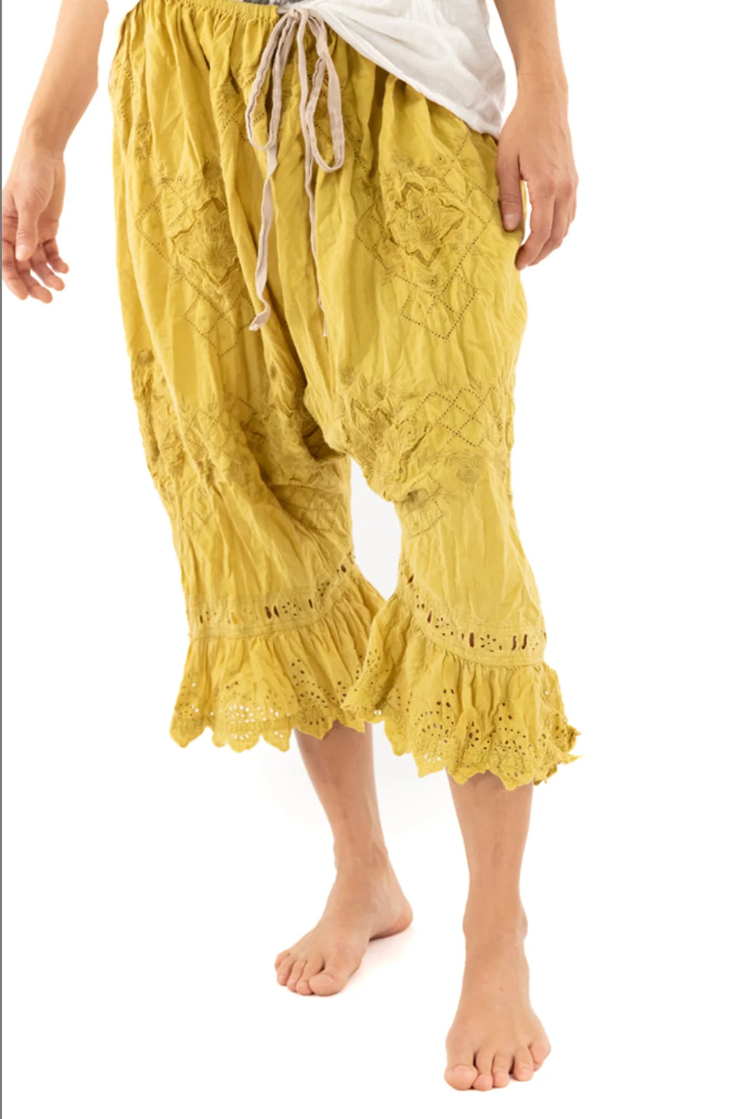 Preloved Magnolia Pearl Yellow Plum Embroidered Khloe Bloomers 192